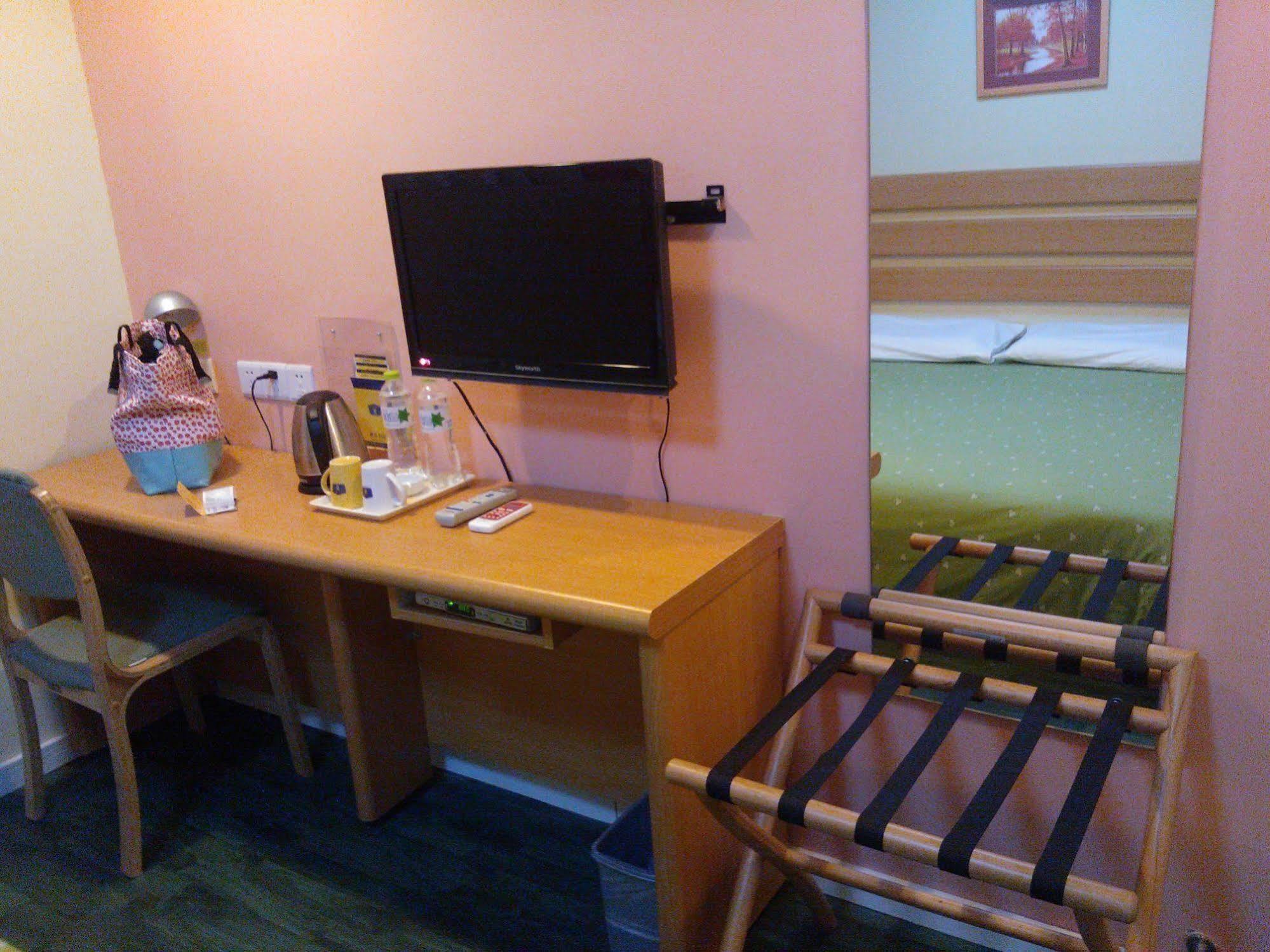 Home Inn Chongqing Jiangbei Airport Shuangfeng Road Kültér fotó